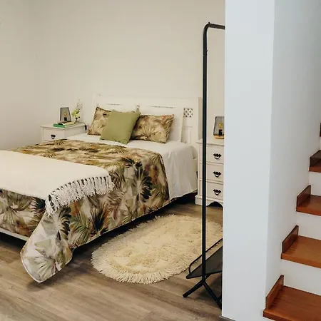 Casa Da Ribeira Do Alem Holiday home *